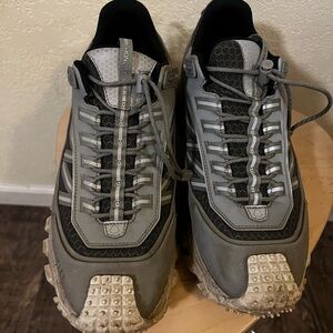 Men's Gray moncler trailgrip shoes